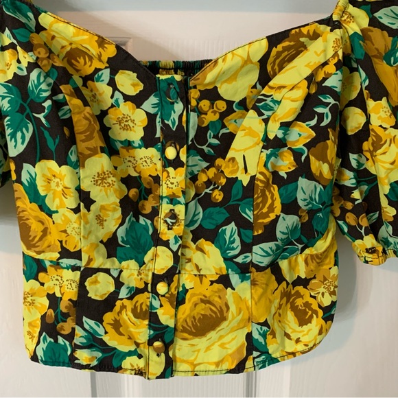 Laura Ashley x Urban Outfitters Yellow Floral Smocked Crop Top, size XS - Picture 3 of 7